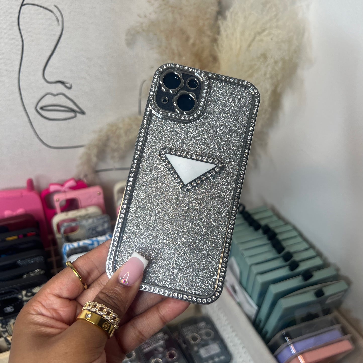 Rimmed Diamonds Case